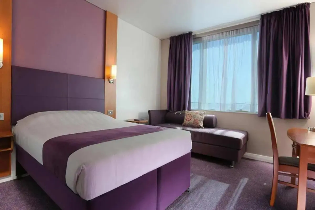 Photo - Premier Inn Abu Dhabi Airport Business Park