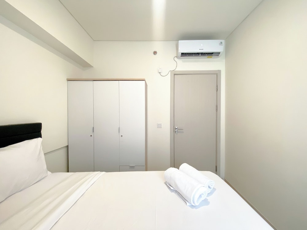 Comfortable And Spacious 3Br Meikarta Apartment