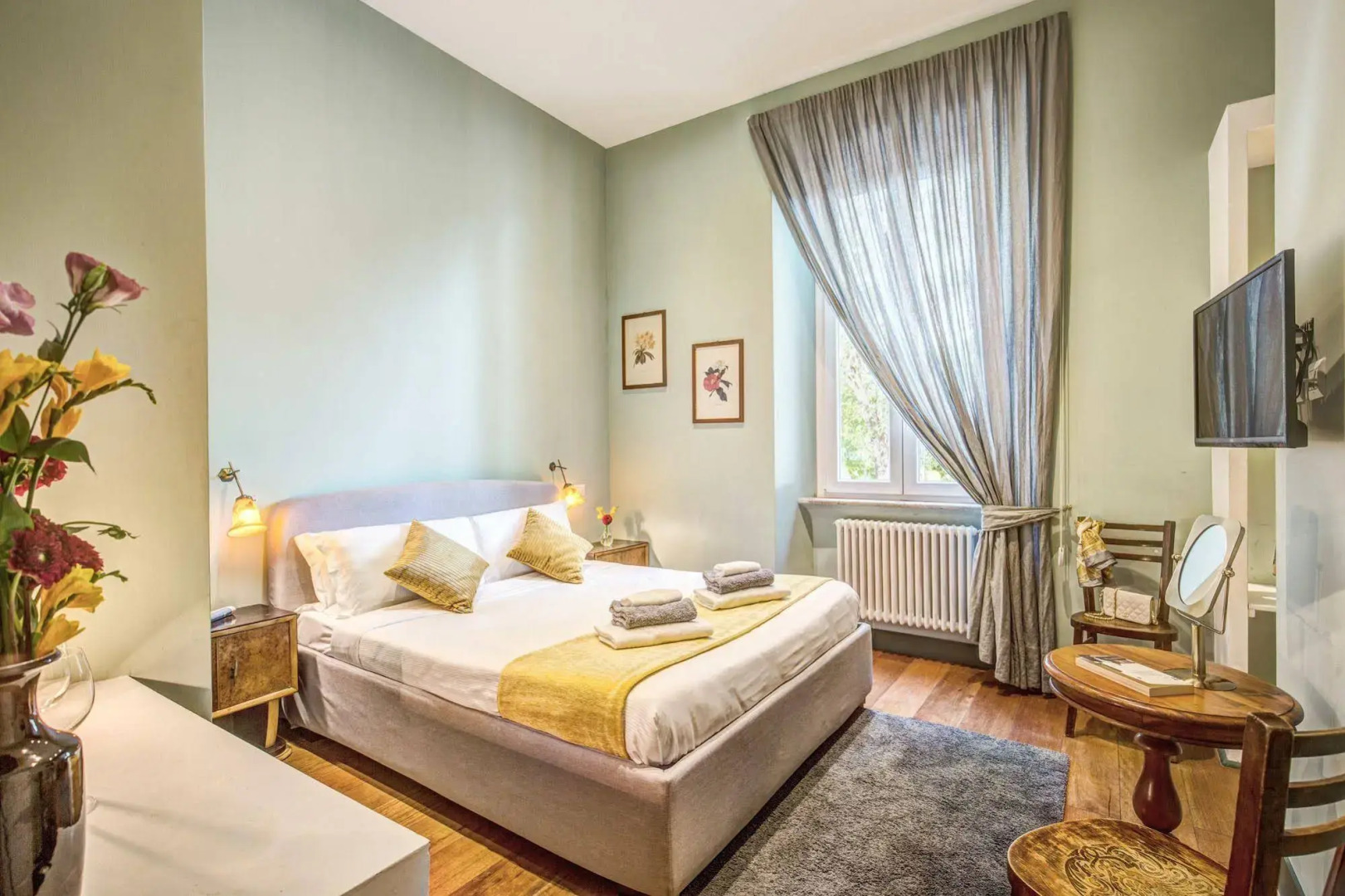 Photo - Tree Charme Trilussa