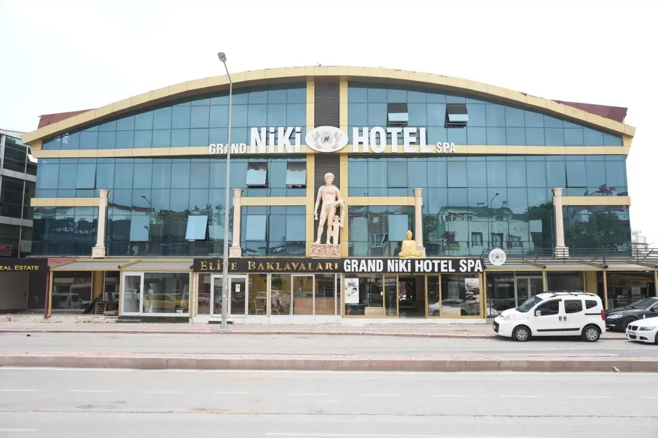 Foto - Grand Niki Hotel & Spa