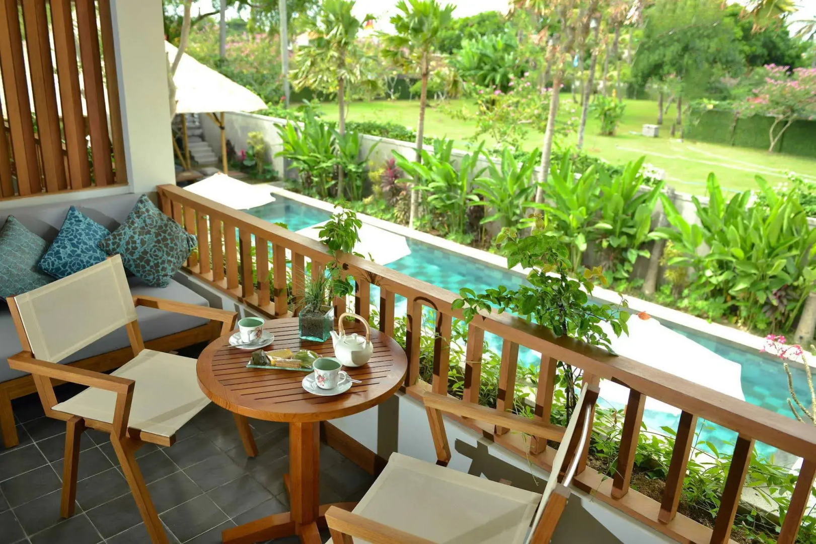 Foto - The Open House Jimbaran Bali