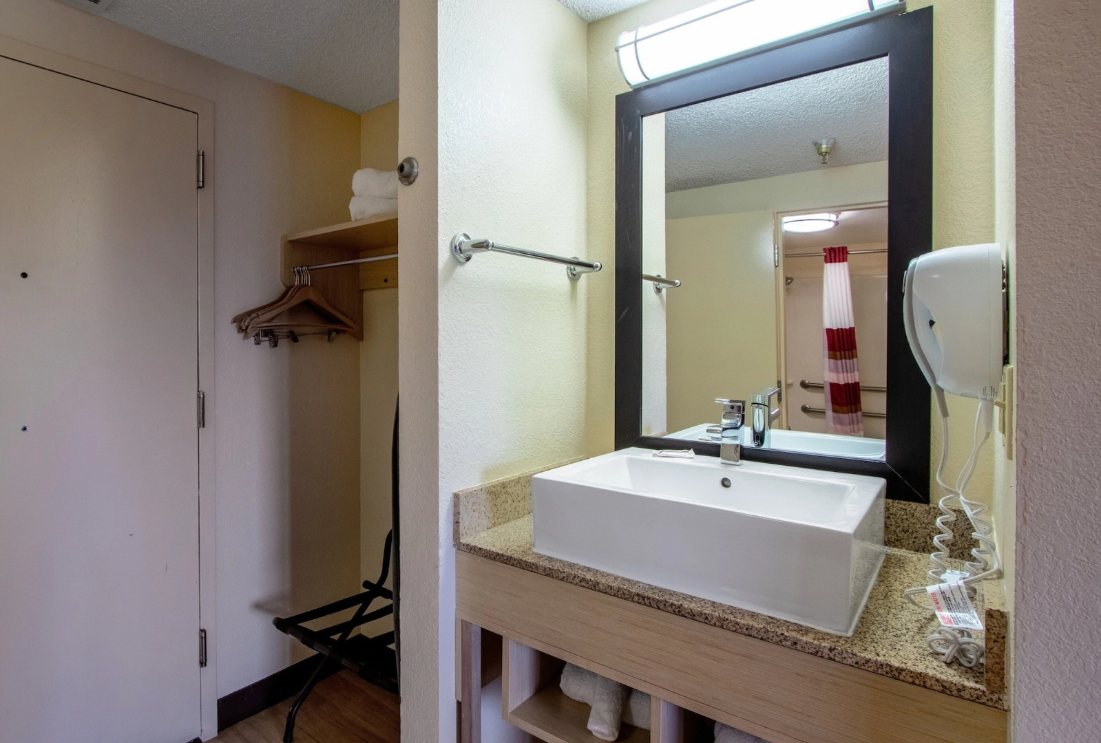 Foto - Red Roof PLUS Miami Airport