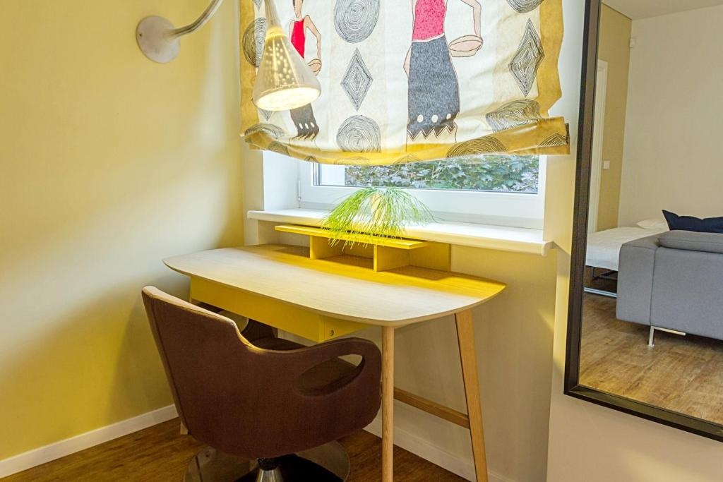 Charming 1BD Old Town Apartment by Hostlovers