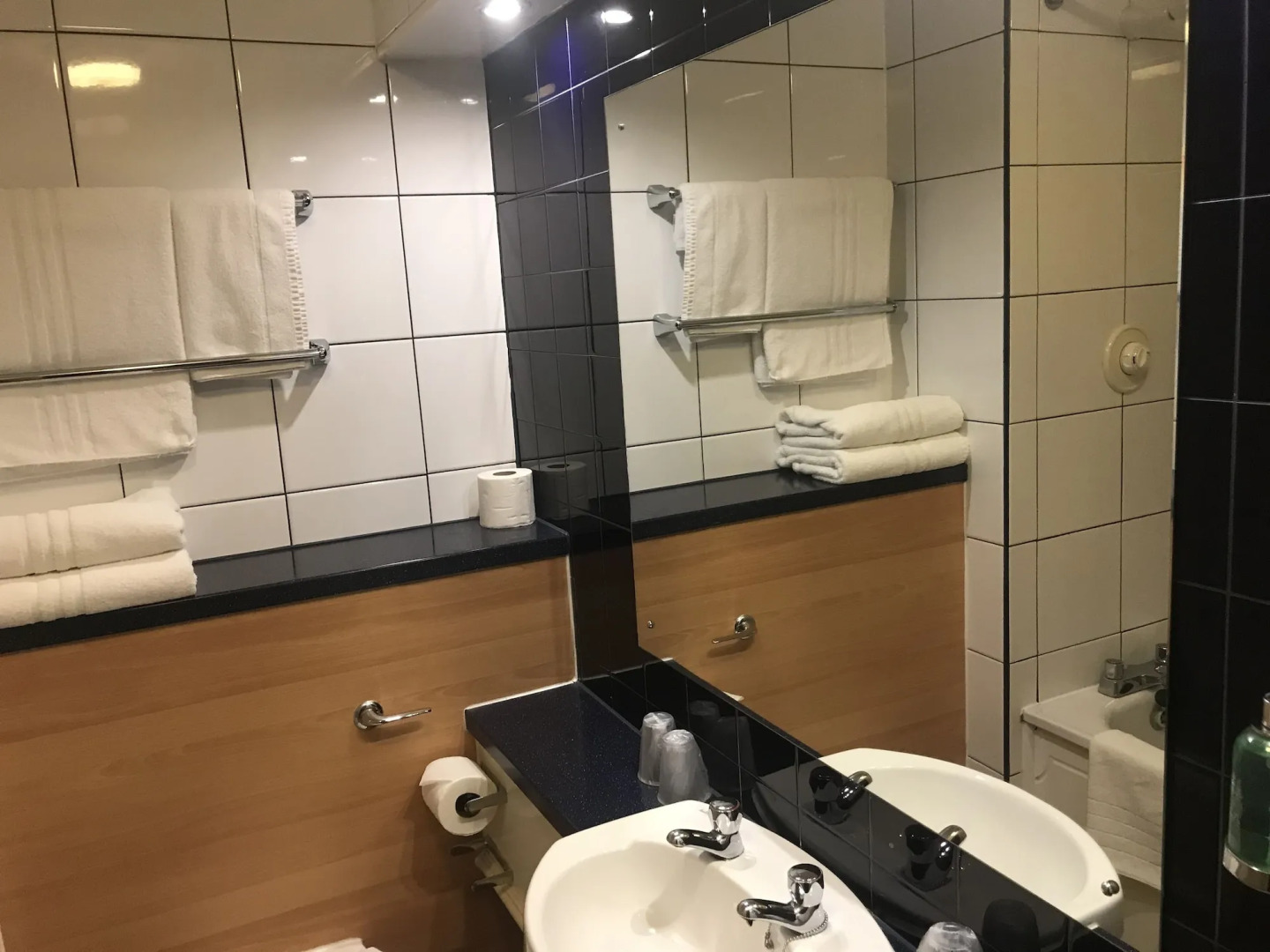 Photo - The Sir Thomas Hotel