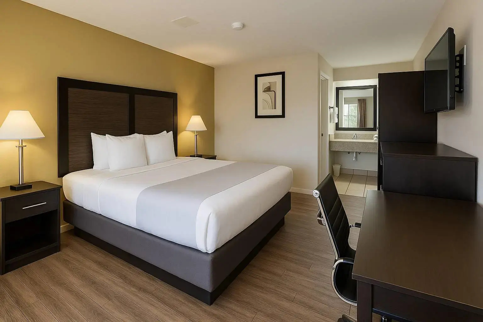 Photo - Escondido Inn