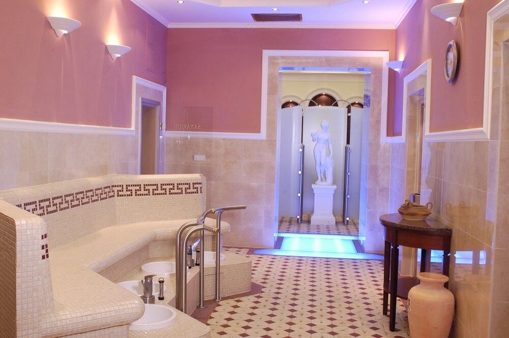 Photo - Ensana Centralni Lazne – Maria Spa