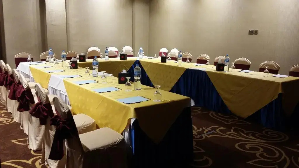 Photo - Ramee Guestline Hotel