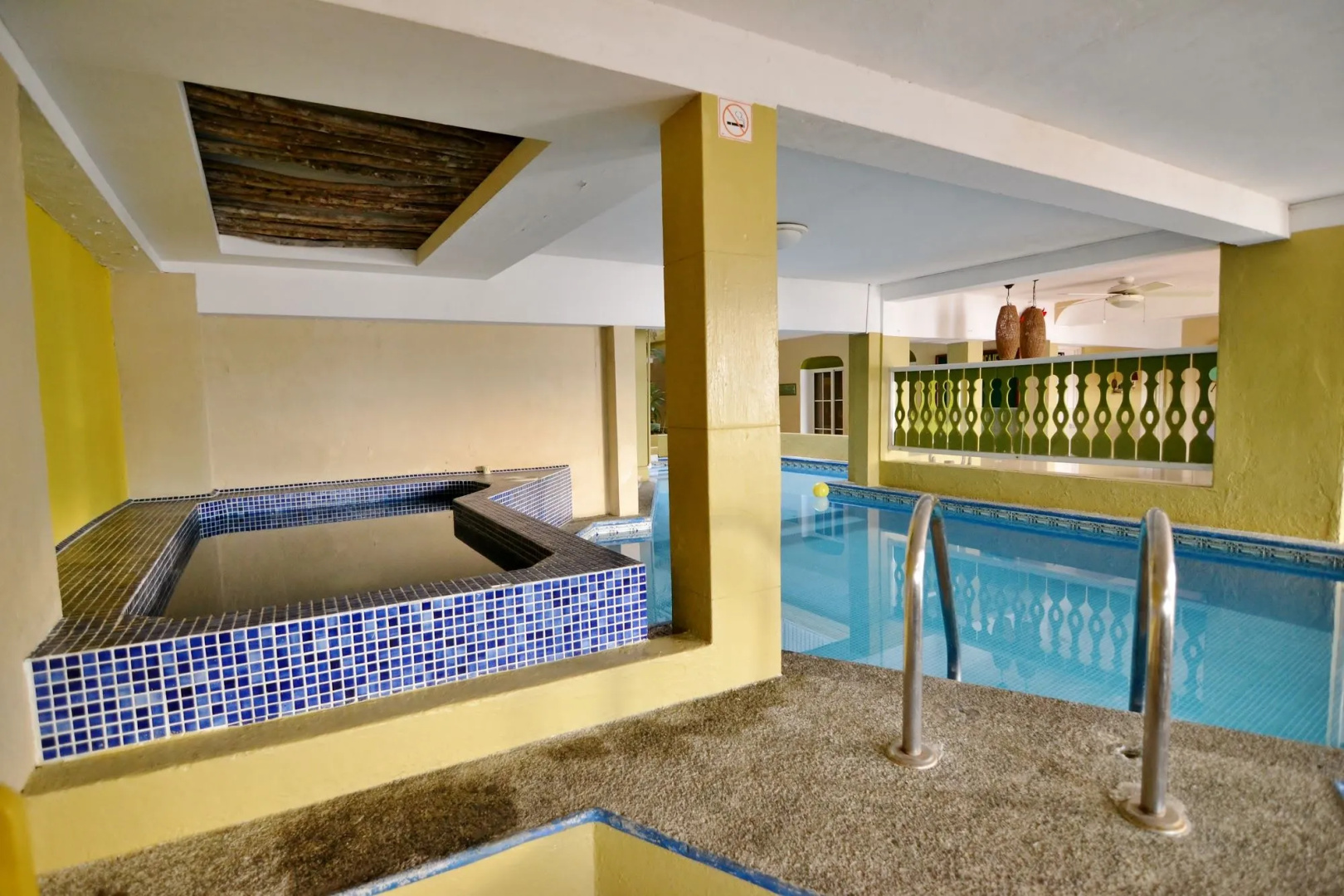 Photo - Hotel Peten