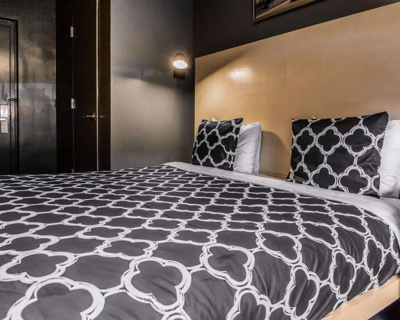 Photo - Essence hotel