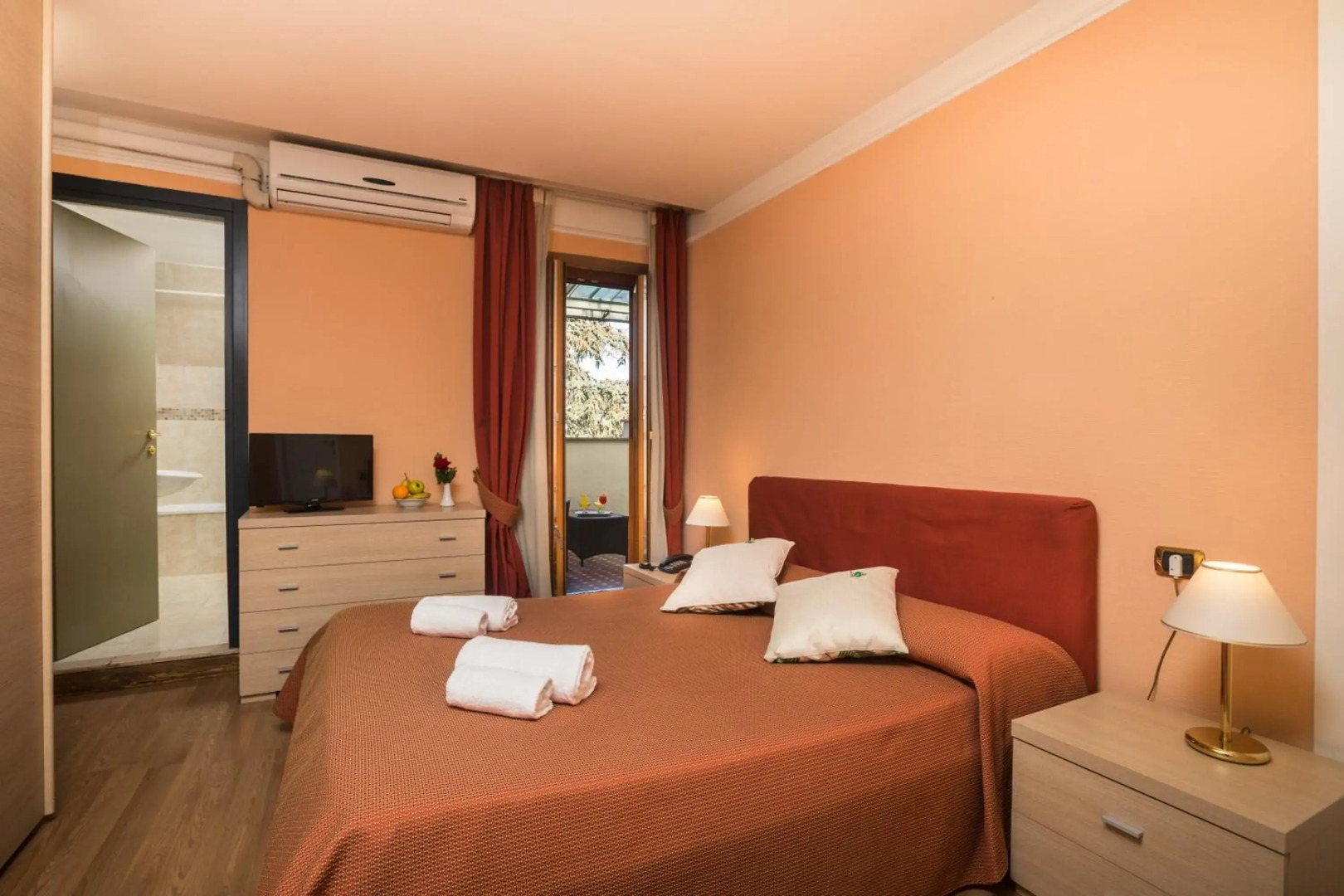 Photo - Hotel Villa Rosa