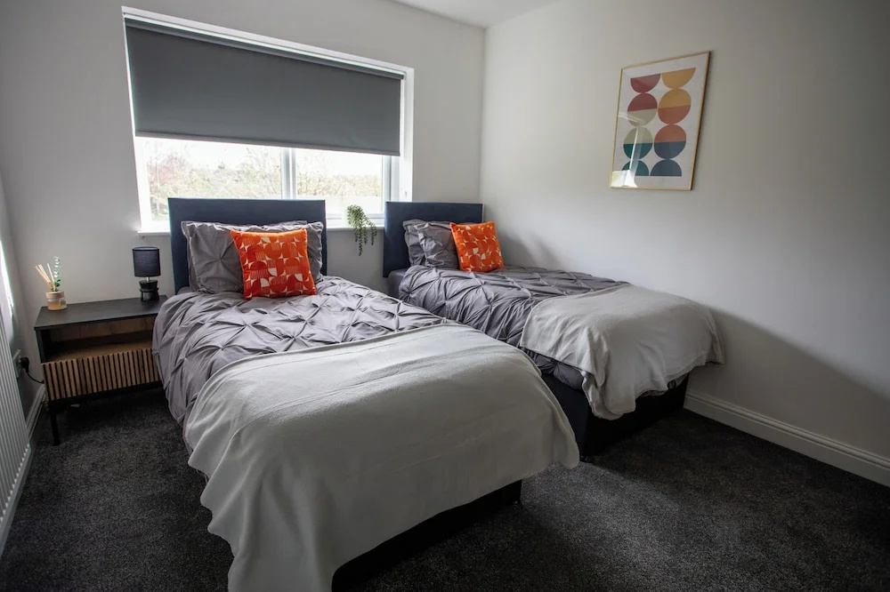 3 bed Apartment in Huddersfield