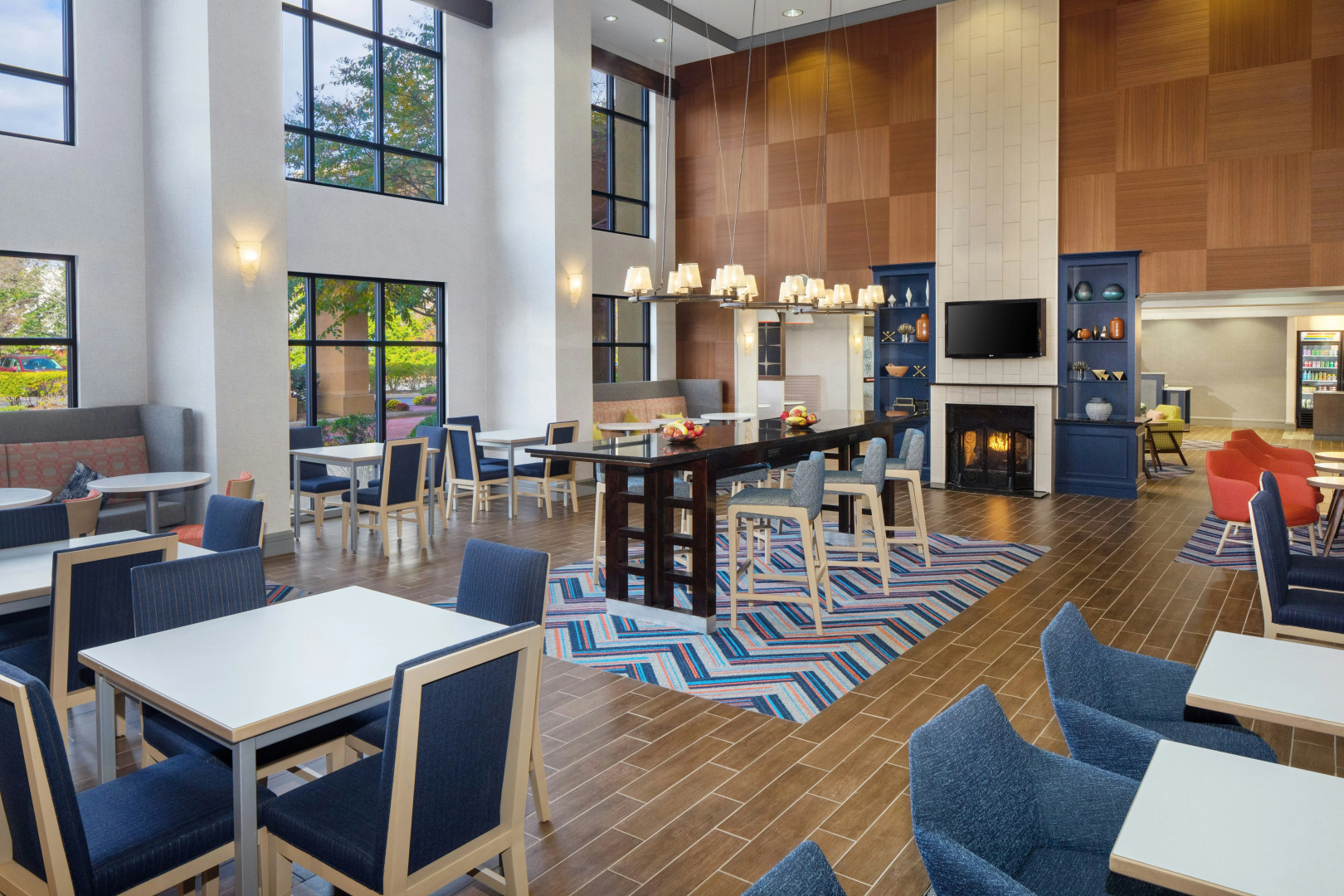 Photo - Hampton Inn Garden City Long Island