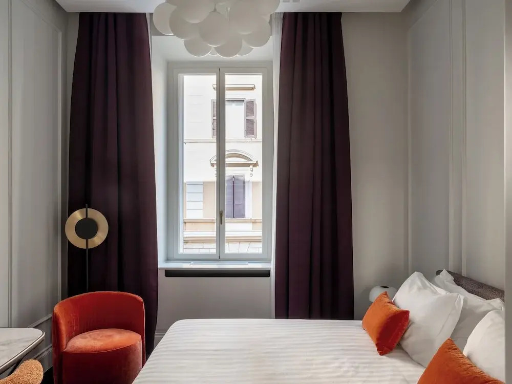 Foto - Golden House Vatican - Rienzo