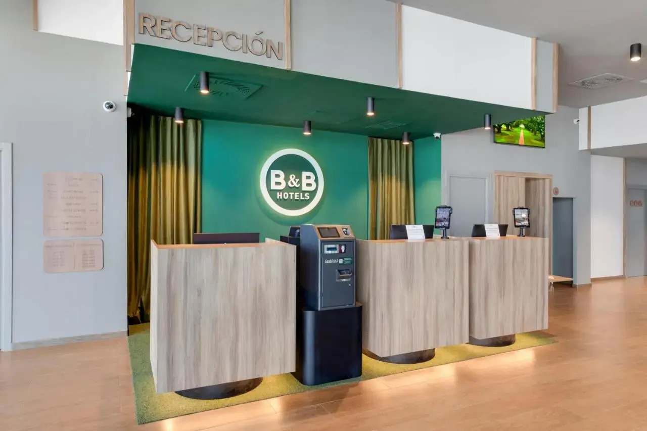 Photo - B&B HOTEL Barcelona Viladecans