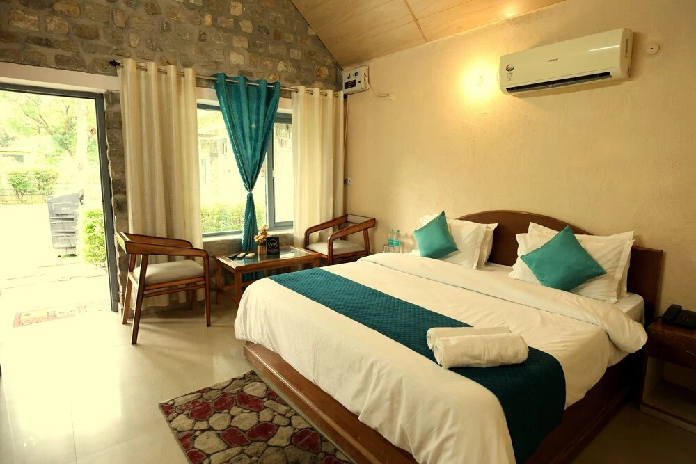 Aranya Resort & Suites By Shivaneel