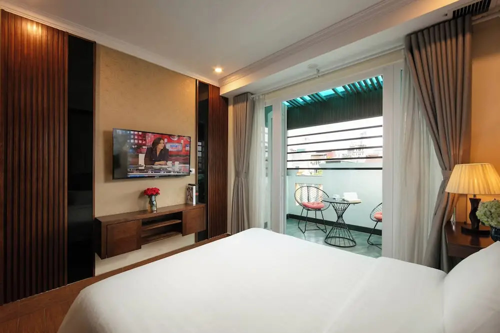 Photo - The West Hotel & Spa