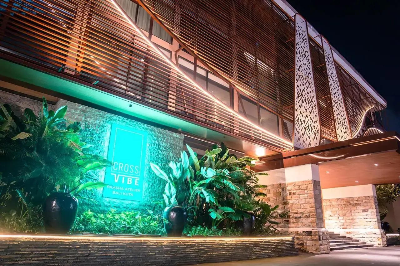 Foto - Cross Vibe Paasha Atelier Bali Kuta