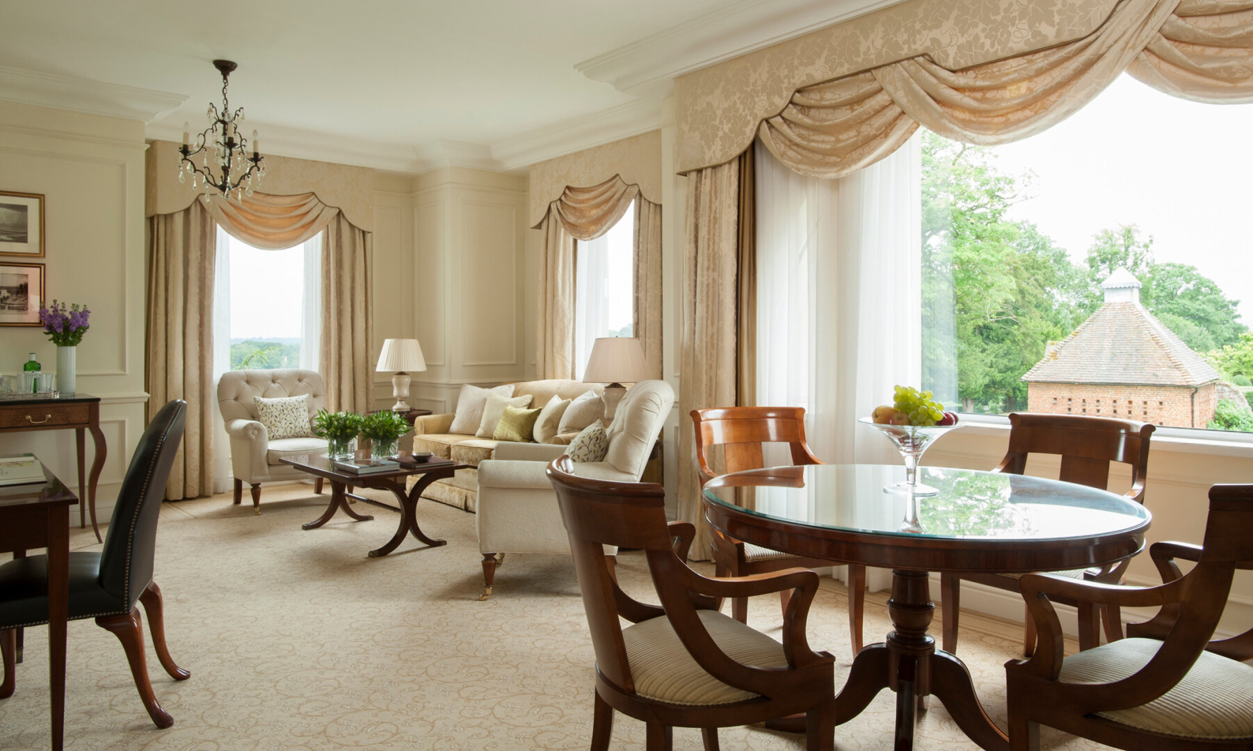 Photo - Four Seasons Hotel Hampshire