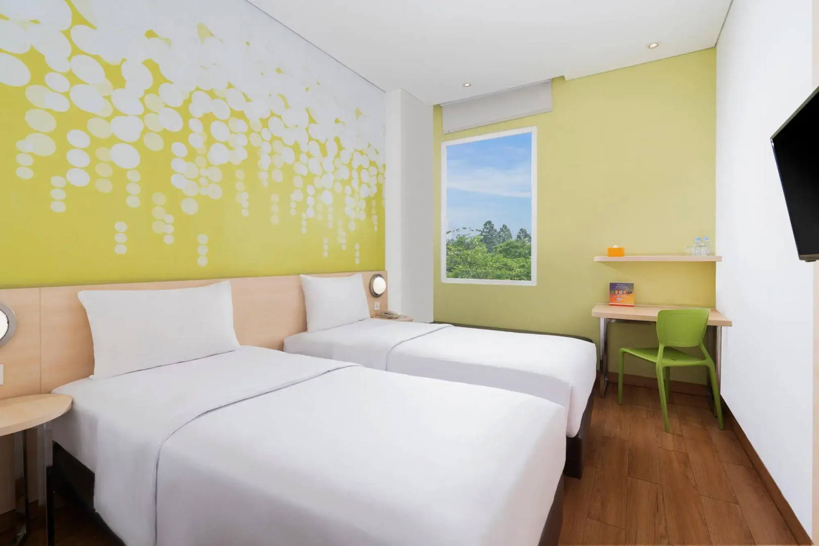 Foto - Zest Airport Jakarta by Swiss-Belhotel International