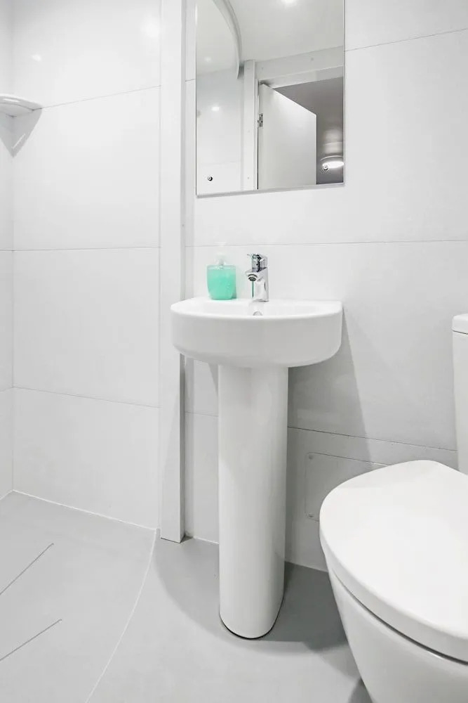 Photo - Astor Kensington Hostel