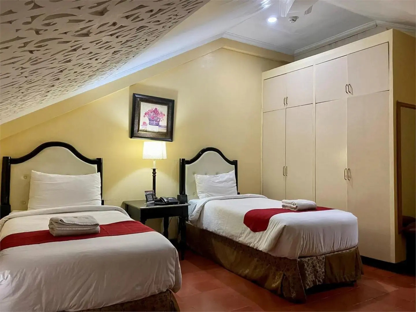 Foto - White Knight Hotel Intramuros