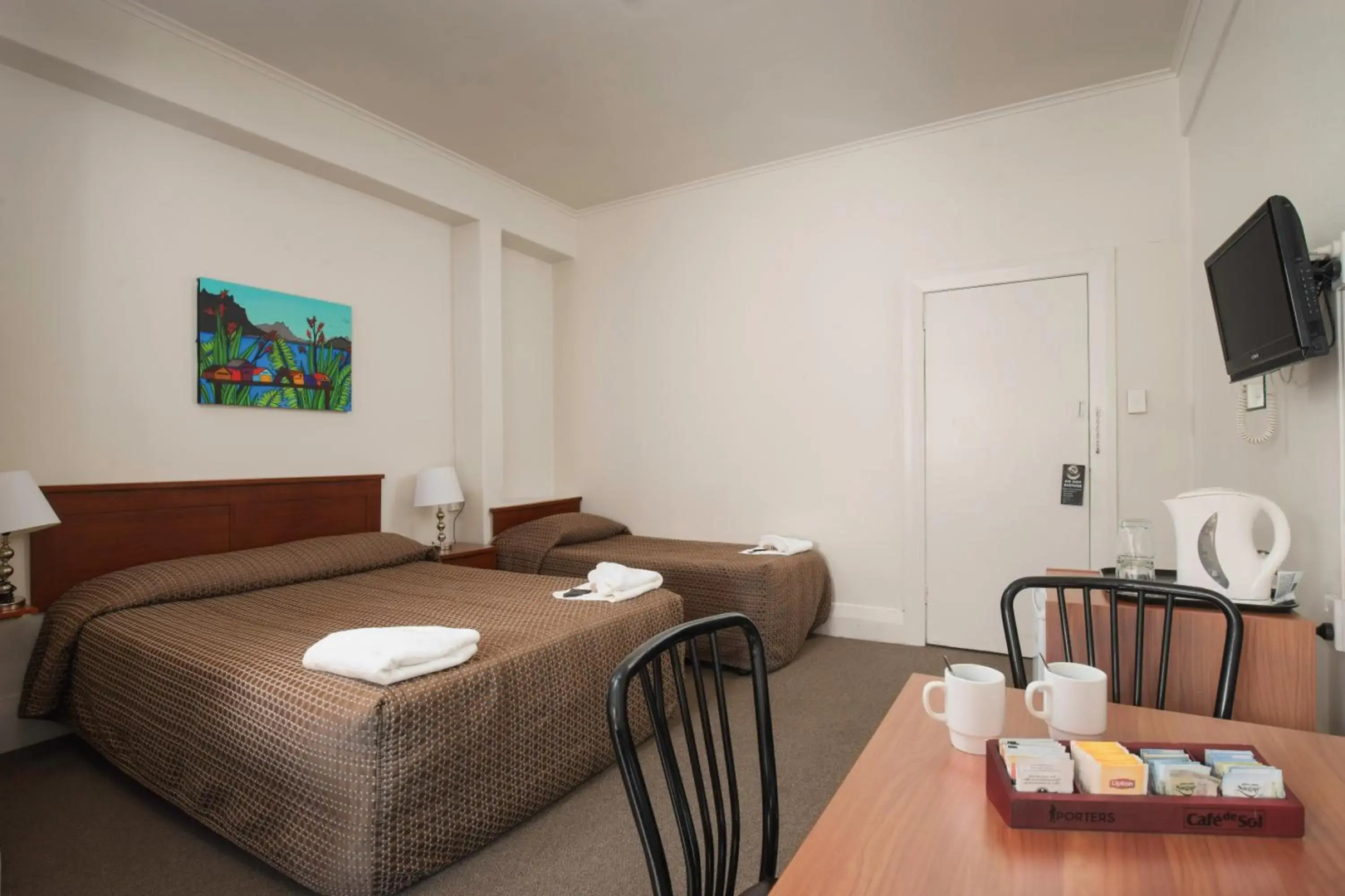 Foto - Kiwi International Hotel