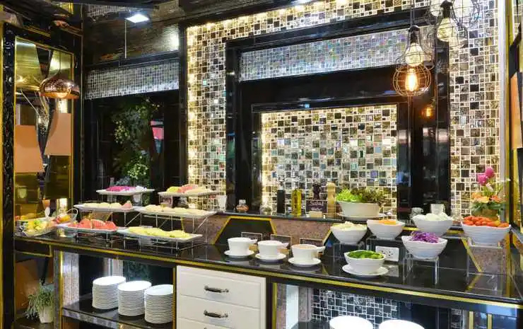 Foto - The Breton Hotel Media