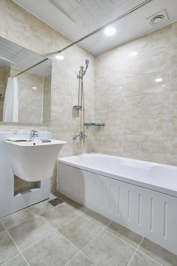 Photo - The Bayleaf Intramuros