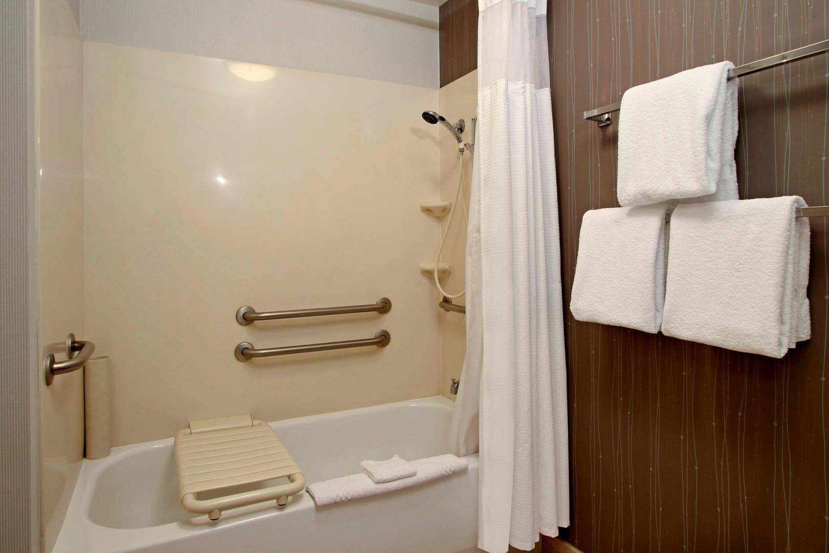 Photo - Courtyard by Marriott Oakland Downtown