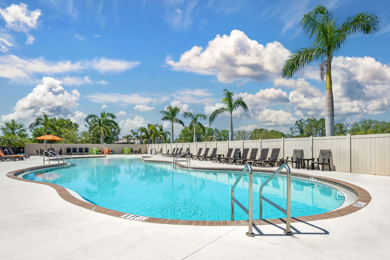 Photo - Magnolia Pointe; BW Signature Collection