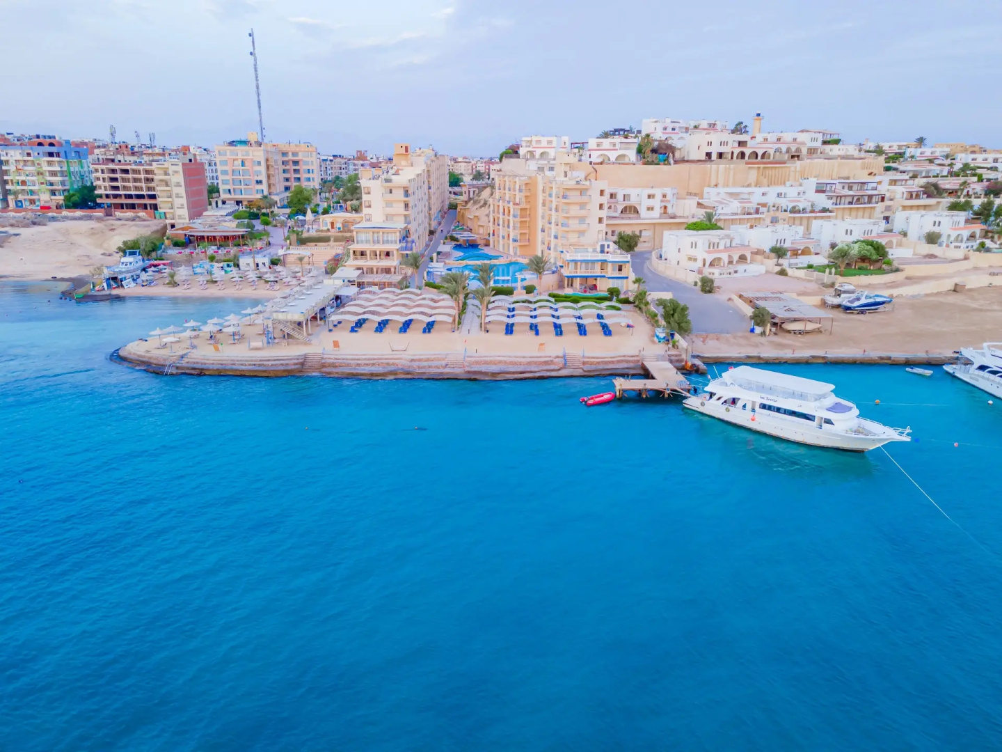 Photo - King Tut Aqua Park Beach Resort