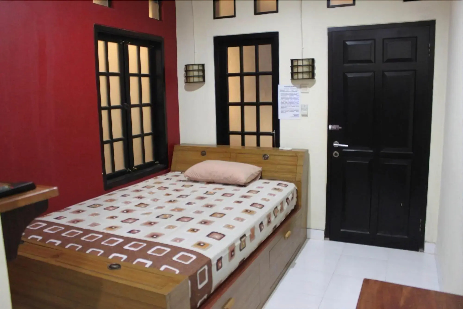Photo - Lagura Residence