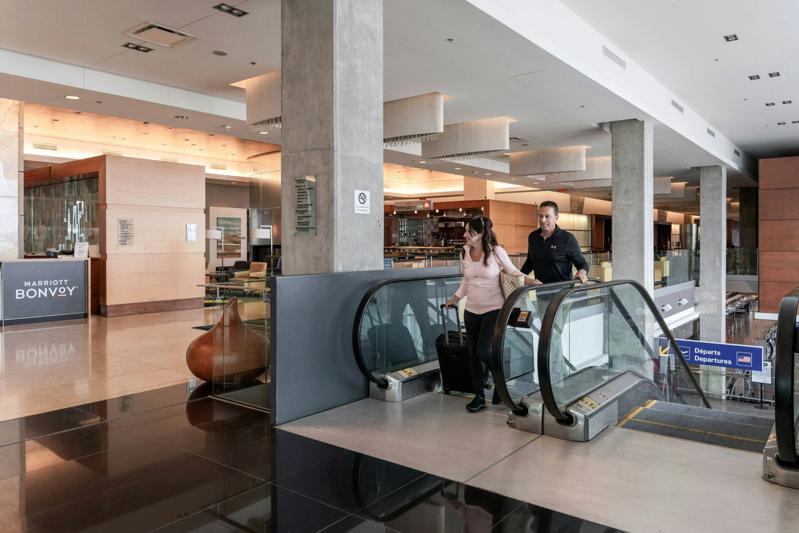 Photo - Marriott Montreal Airport In-Terminal Hotel