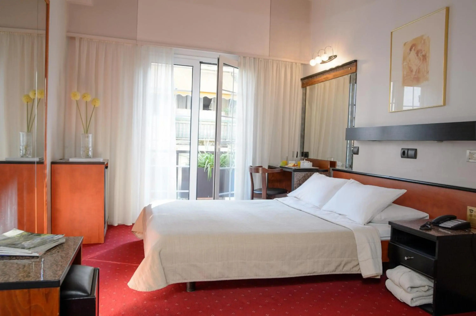 Photo - Victory Inn Hotel