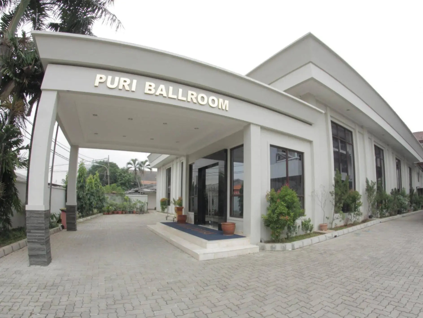 Photo - Puri Mega Hotel