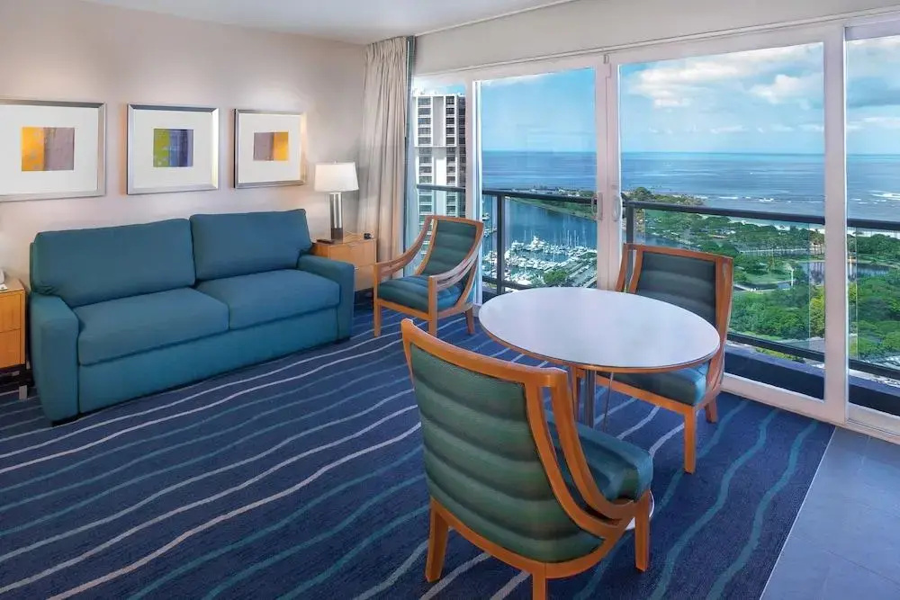 Photo - Ala Moana Honolulu by Mantra