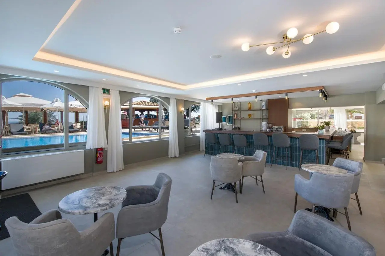 Photo - Kalyves Beach Hotel