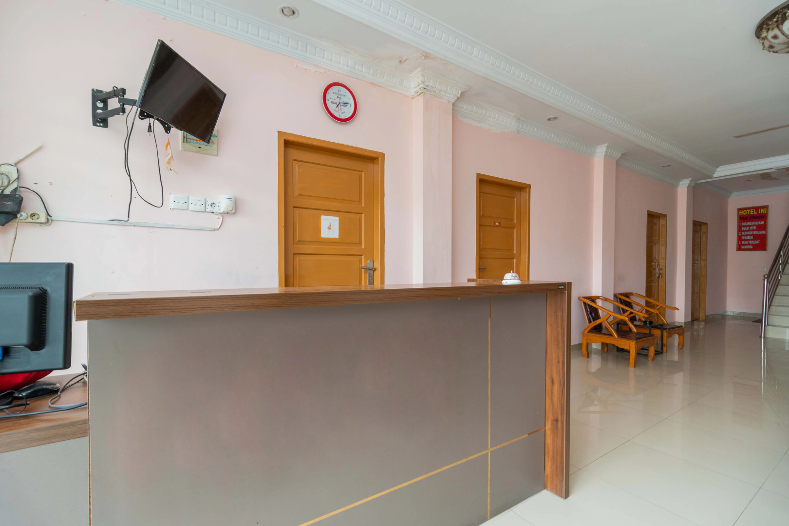 RedDoorz Syariah near Transmart Padang
