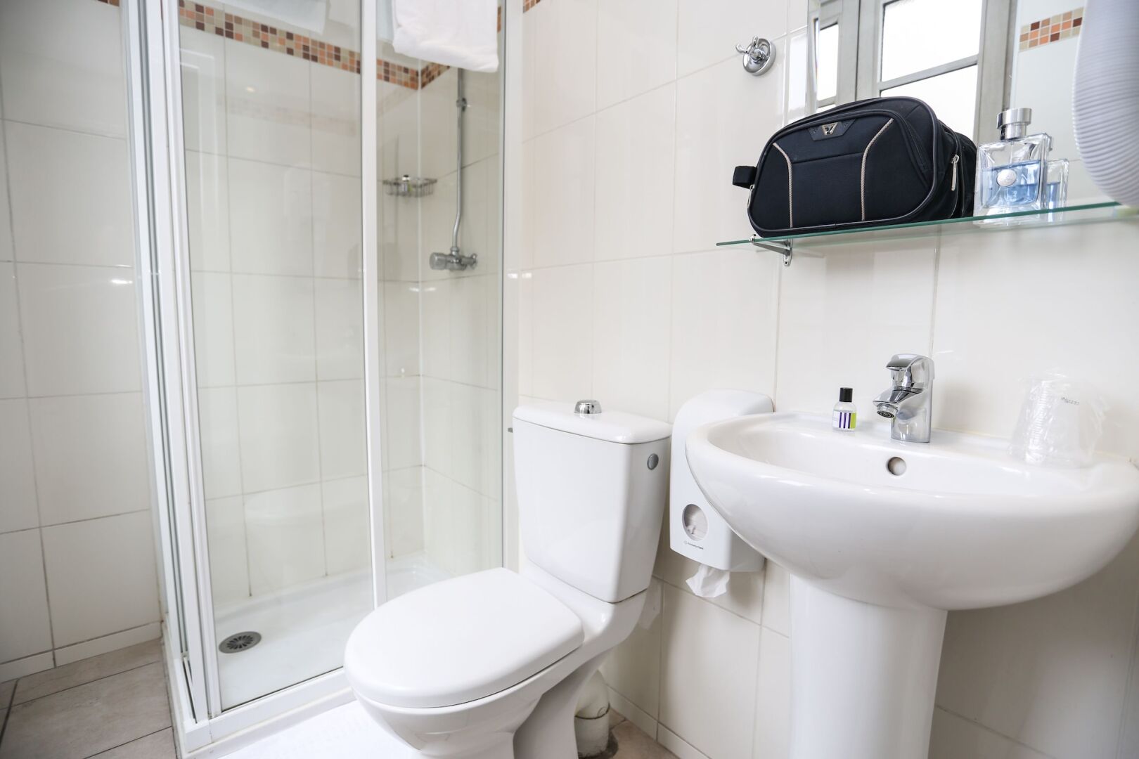 Photo - Le Montclair Montmartre by River