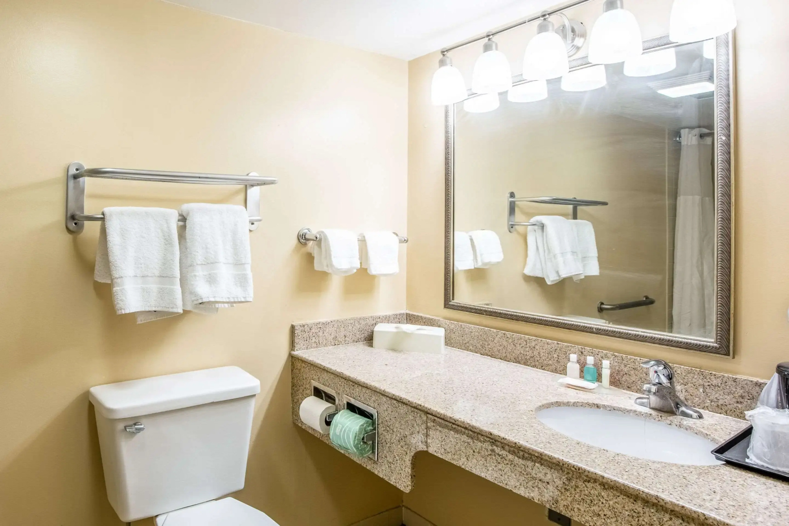 Foto - Econo Lodge Naval Station Norfolk