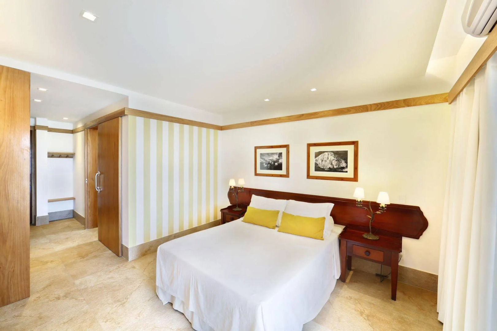 Foto - Manary Praia Hotel