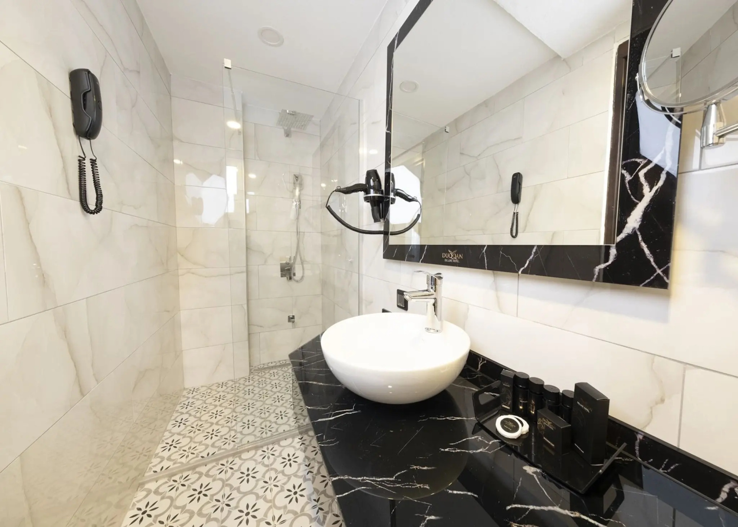 Foto - Duqqan Deluxe Hotel