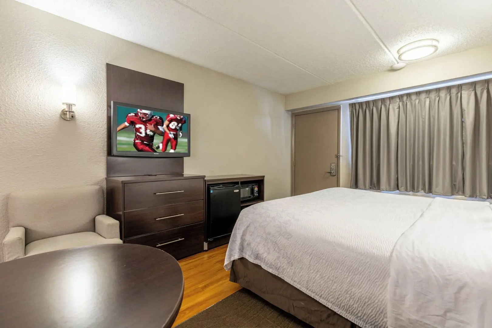 Foto - Red Roof Inn PLUS+ Nashville Airport