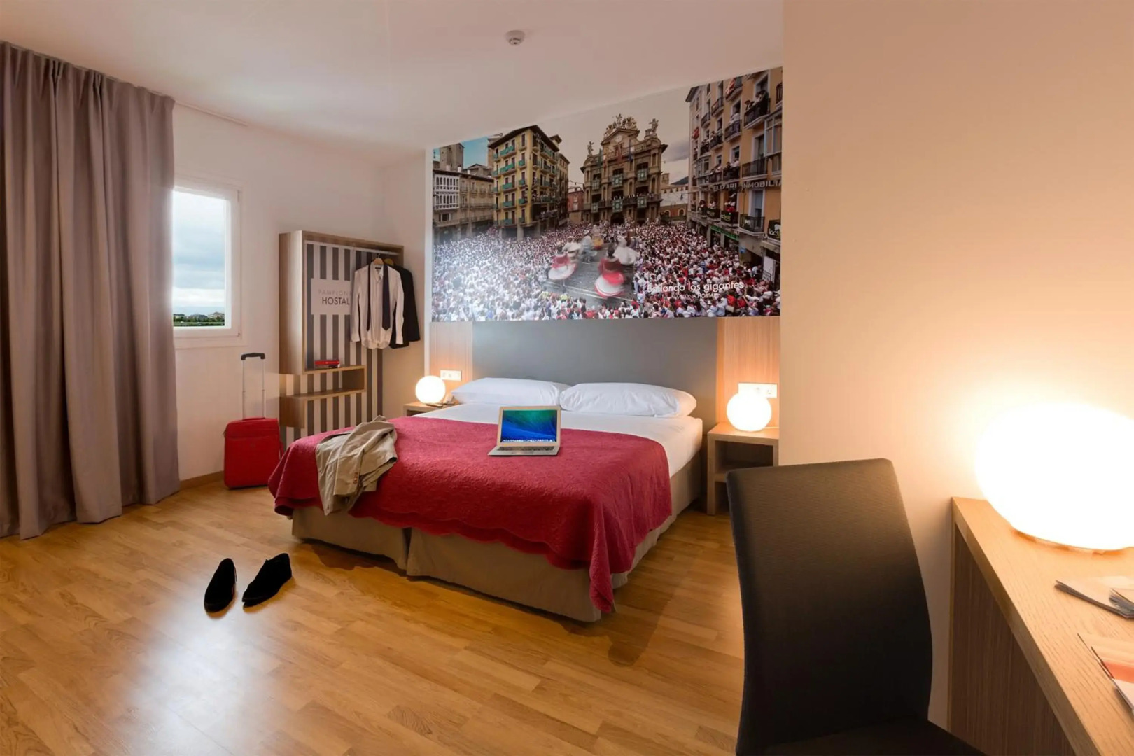 Photo - IRAIPE Pamplona Hostal Auto Check-in