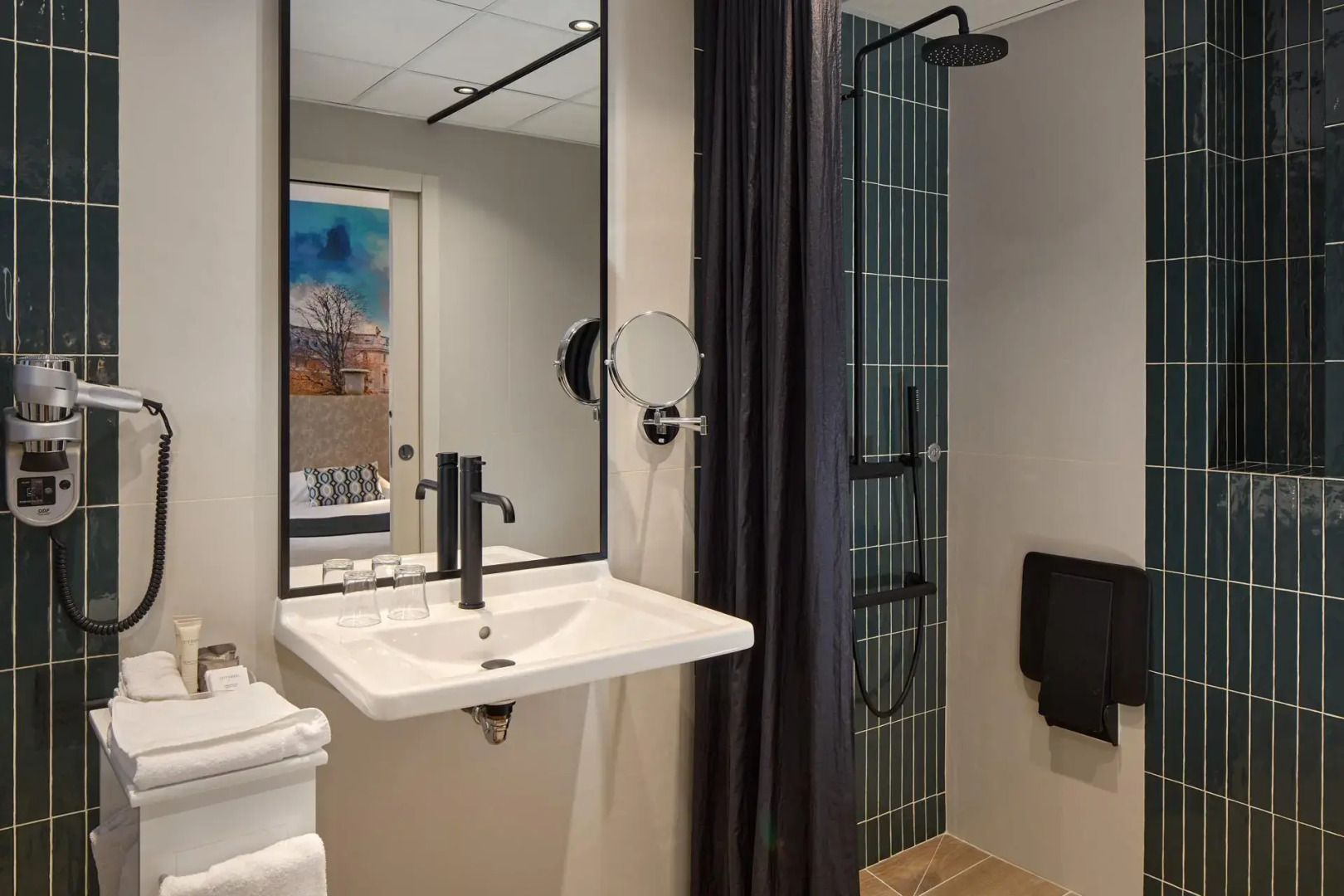 Photo - Hôtel Harvey