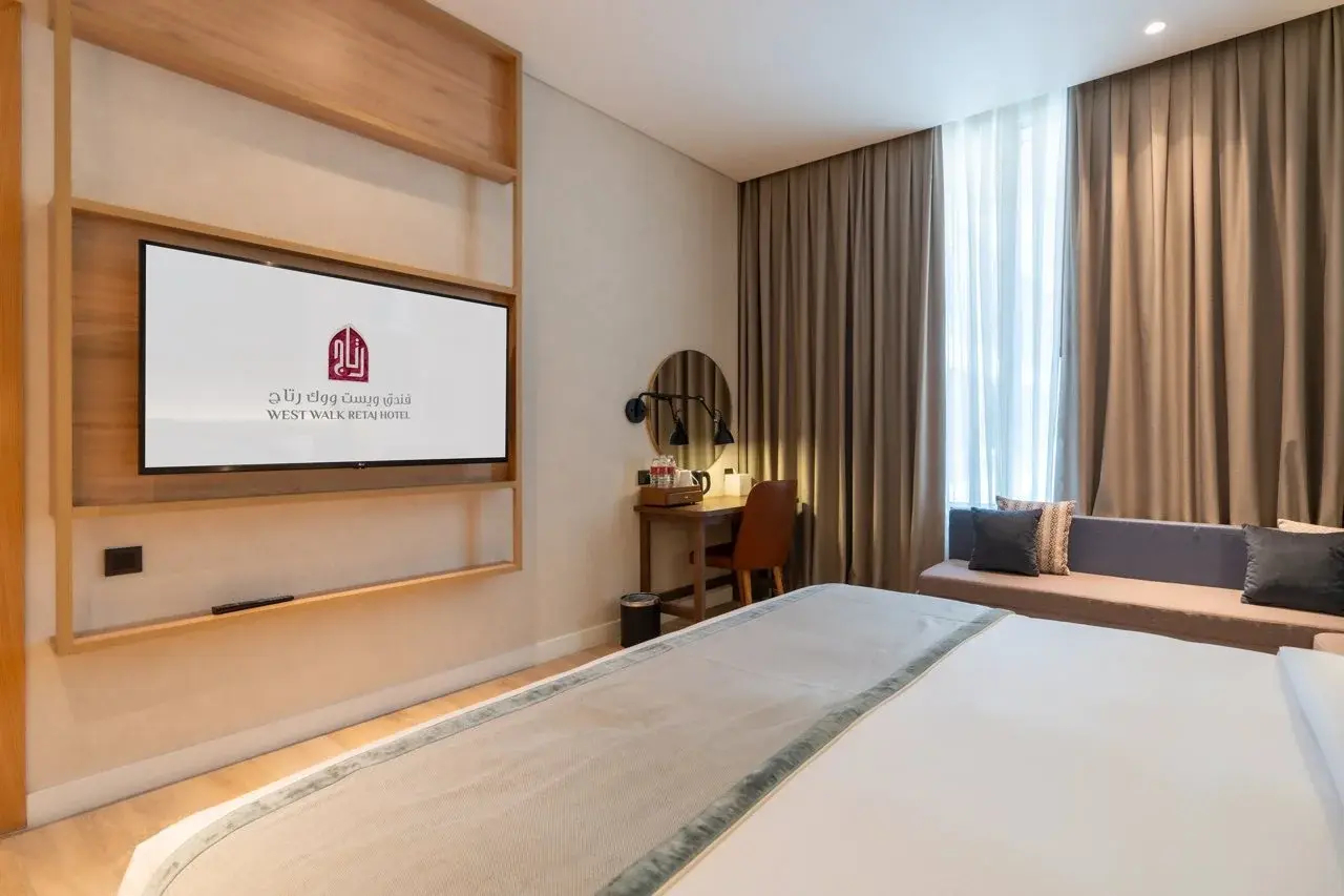 Foto - West Walk Retaj Hotel