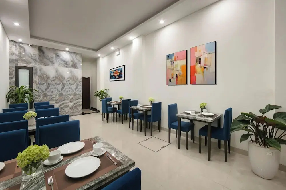 Photo - Queen Cafe Hotel