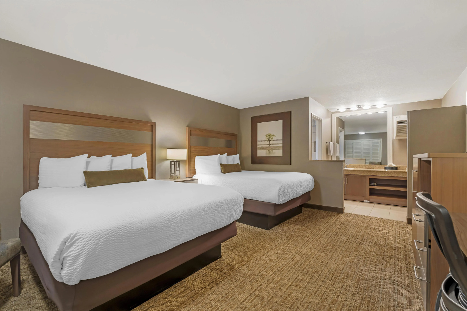 Photo - Best Western Plus Anaheim Inn