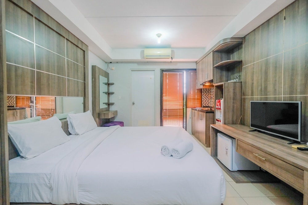 Elegant Studio Apartment @ Metropark Condominium Jababeka