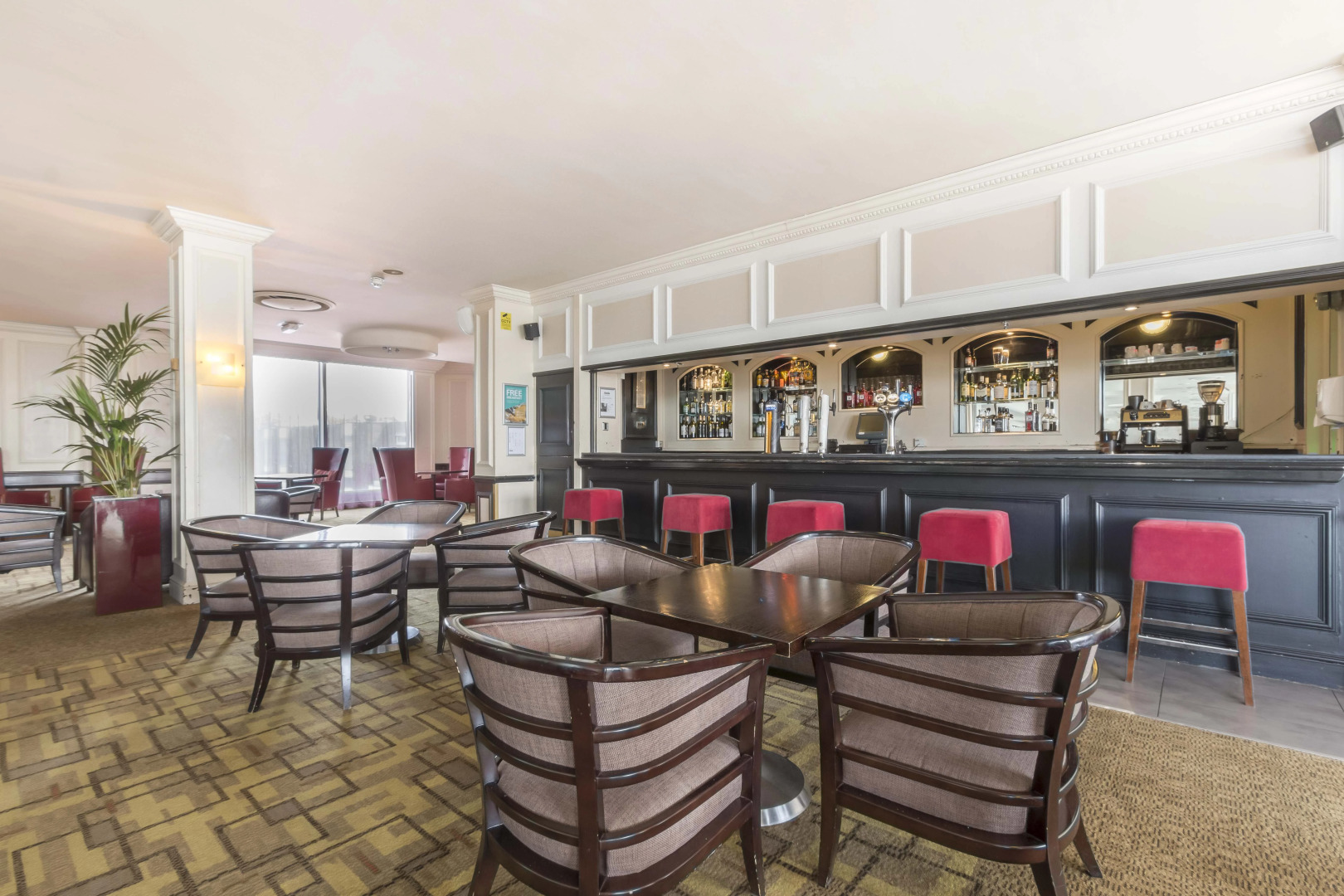 Photo - Thistle London Heathrow Terminal 5